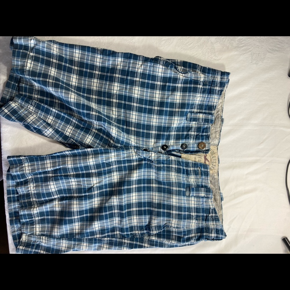 Hollister button fly shorts size 30